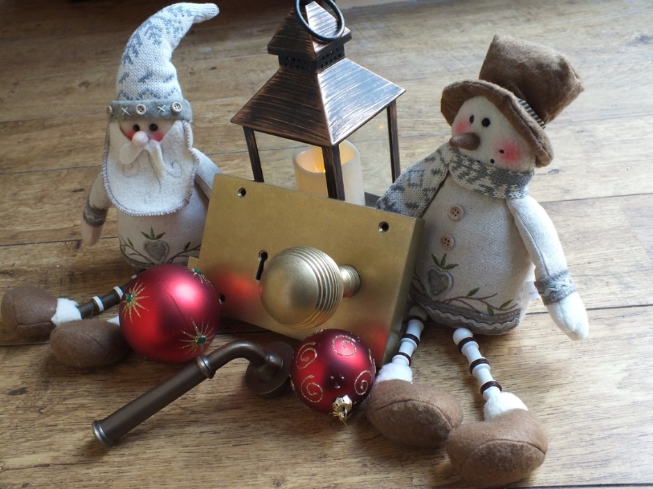 Christmas Vintage Door Furniture